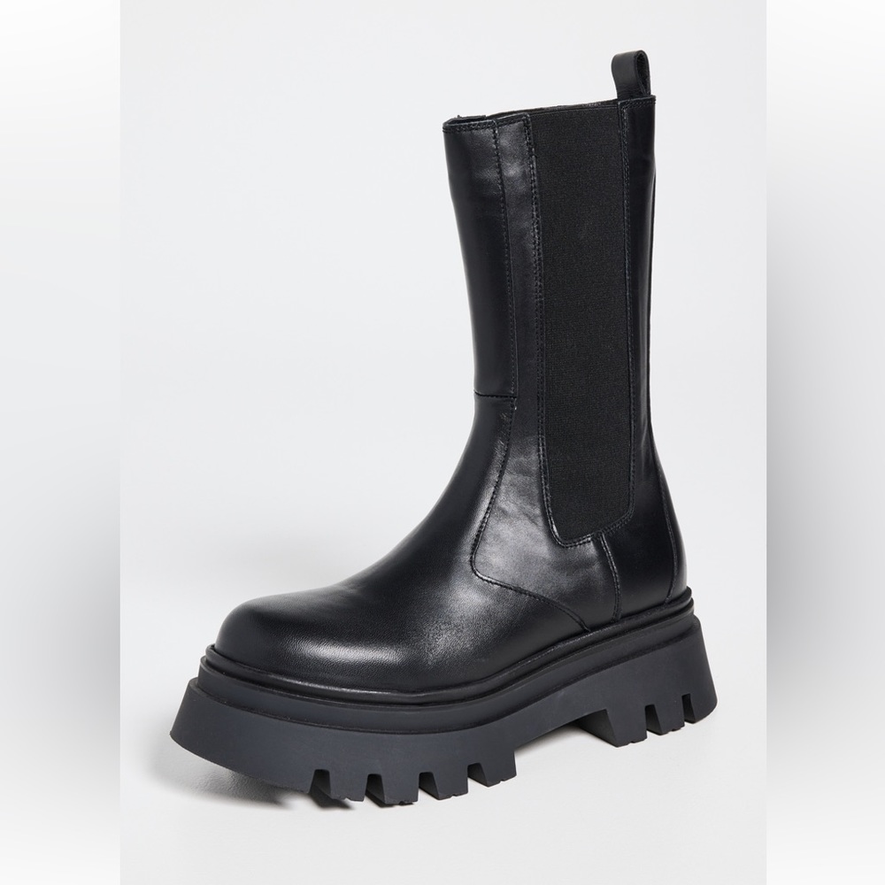 ALOHAS All Rounder Boot in Black